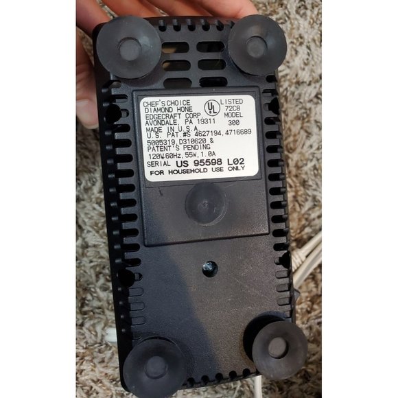 Chef's Choice 300 Knife Sharpener - Picture 5 of 6